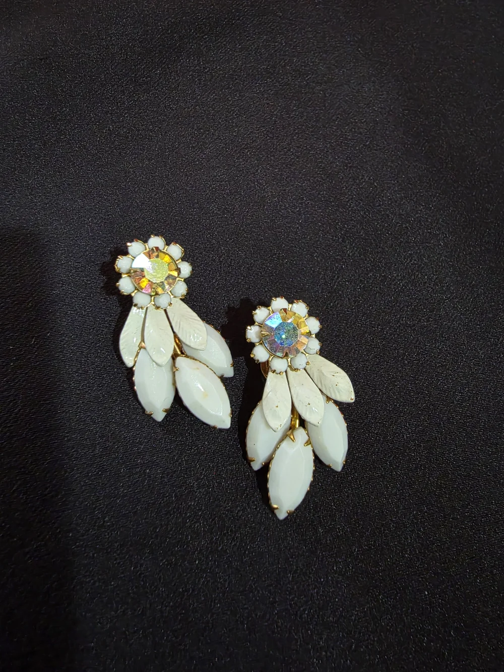 Vintage 1950s Milk Glass Aurora Borealis Rhinestone Clip Earrings